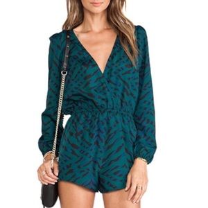 Lovers + friends Long sleeve romper